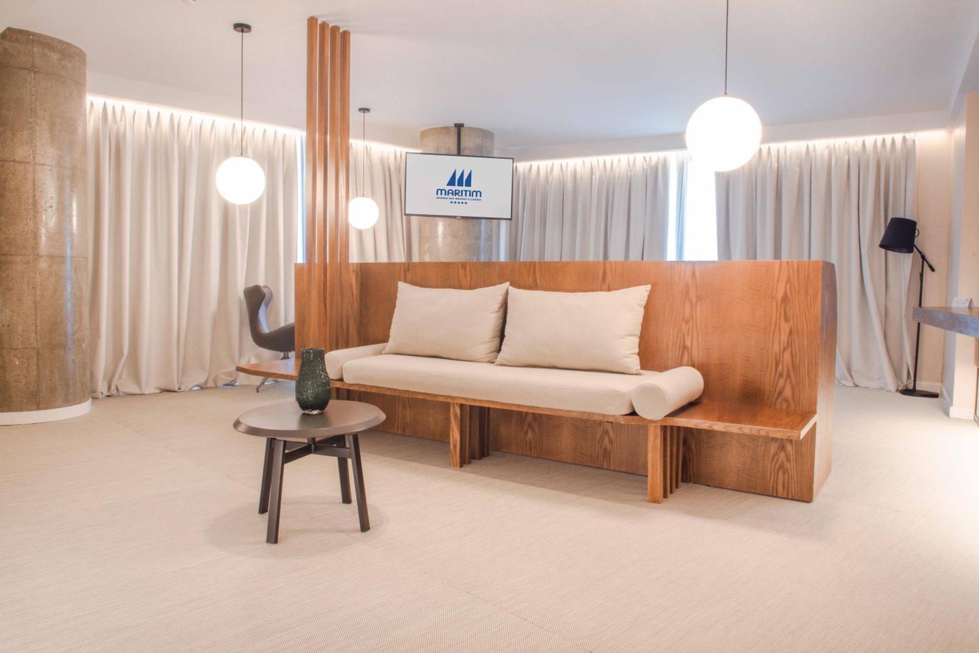 Maritim Marina Bay Resort Spa & Casino Adult Friendly Vlorë Екстериор снимка The interior of the lounge