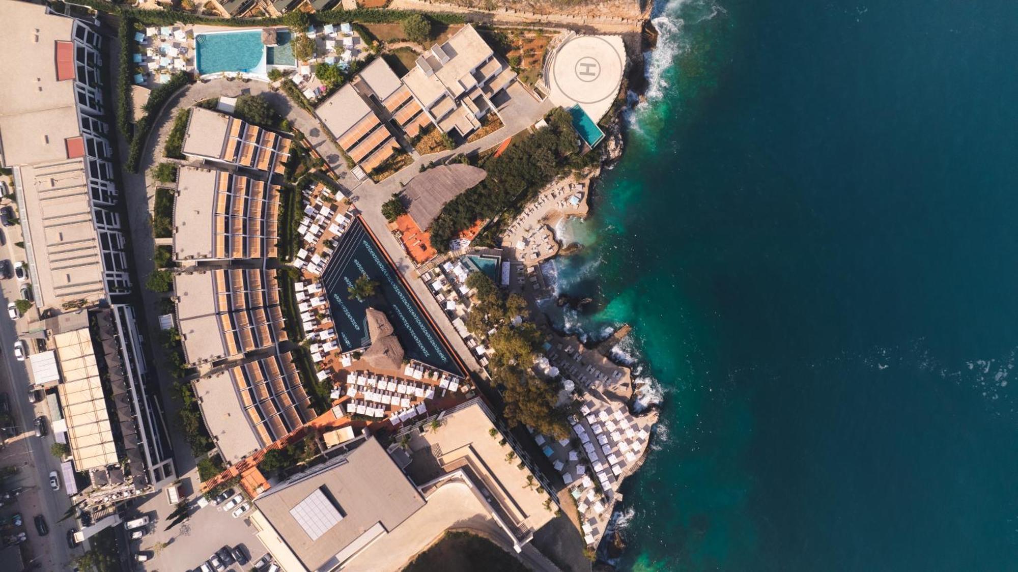 Maritim Marina Bay Resort Spa & Casino Adult Friendly Vlorë Екстериор снимка Aerial view of the resort