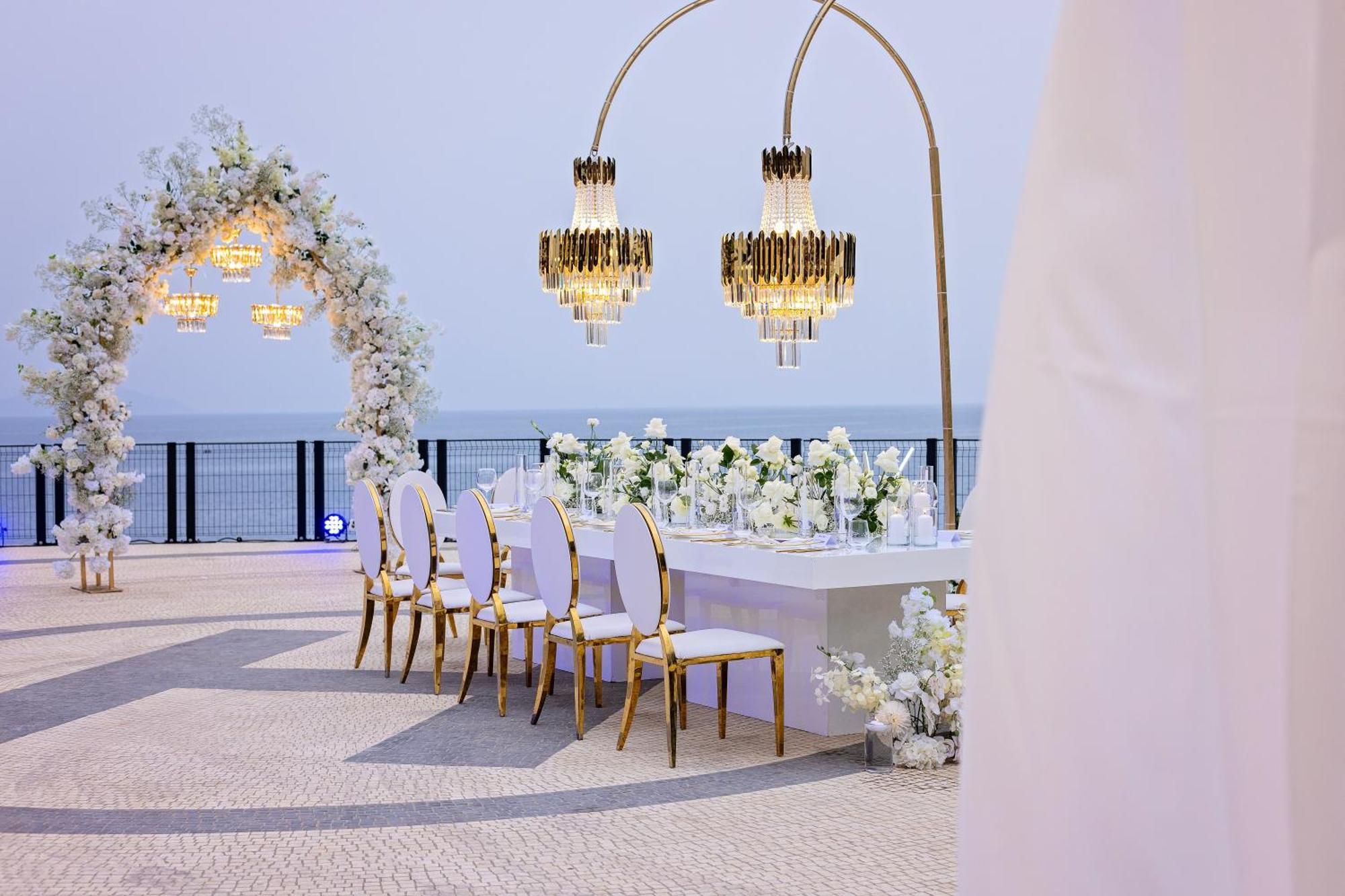 Maritim Marina Bay Resort Spa & Casino Adult Friendly Vlorë Екстериор снимка Wedding at the hotel